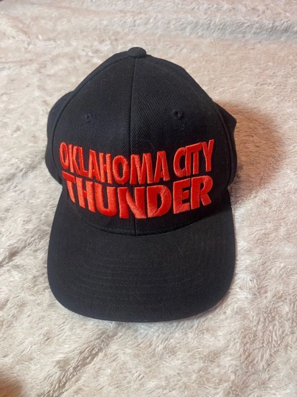 Oklahoma City Thunder Black & Red Embroidered Cap